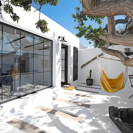El Jable Apartment *